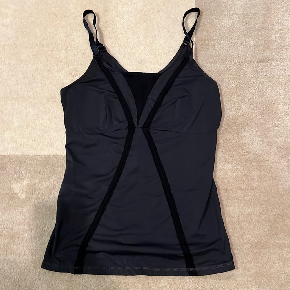 Spanx black workout top. Size small.